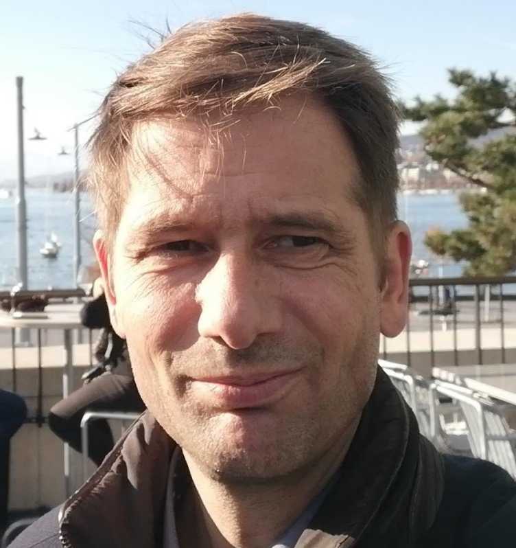 Roger Lacher