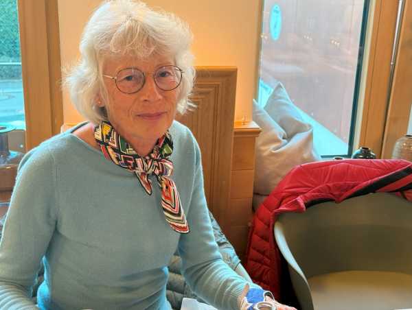 Frau